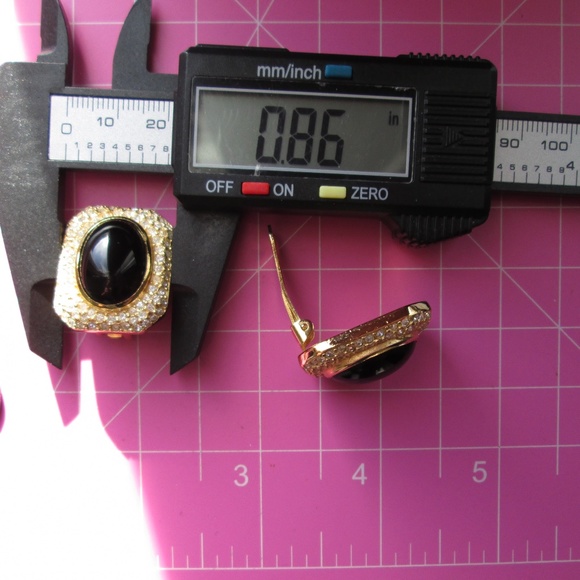 ✨ Vintage Christian Dior Clip-On Earrings Stamped CHR. DIOR Sparkly Bold - Picture 9 of 14